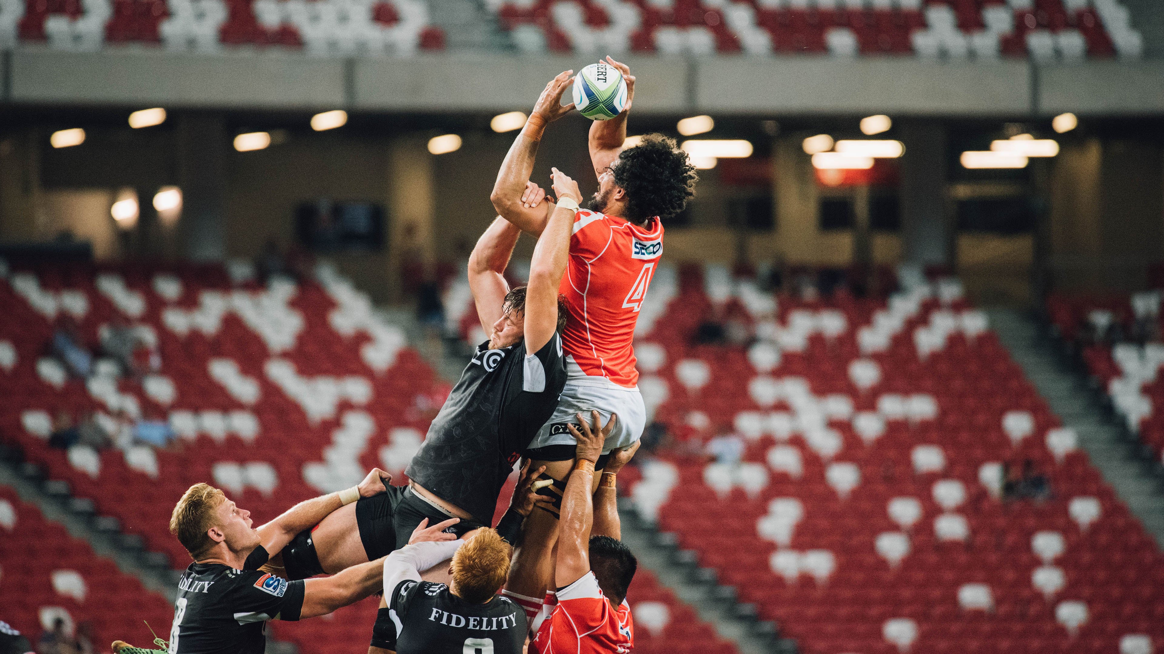 网球赛场焦点！俄罗斯队对阵美国队，防守反击奏效，球队笑到最后